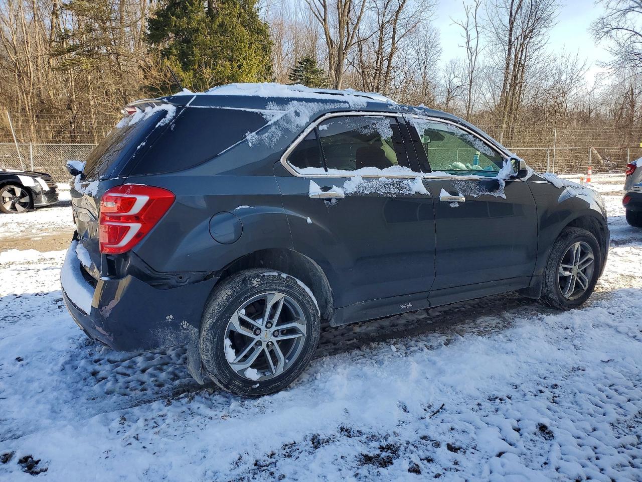 2017 CHEVROLET EQUINOX PREMIER photo 3