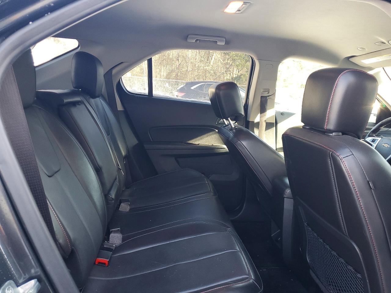2017 CHEVROLET EQUINOX PREMIER photo 11