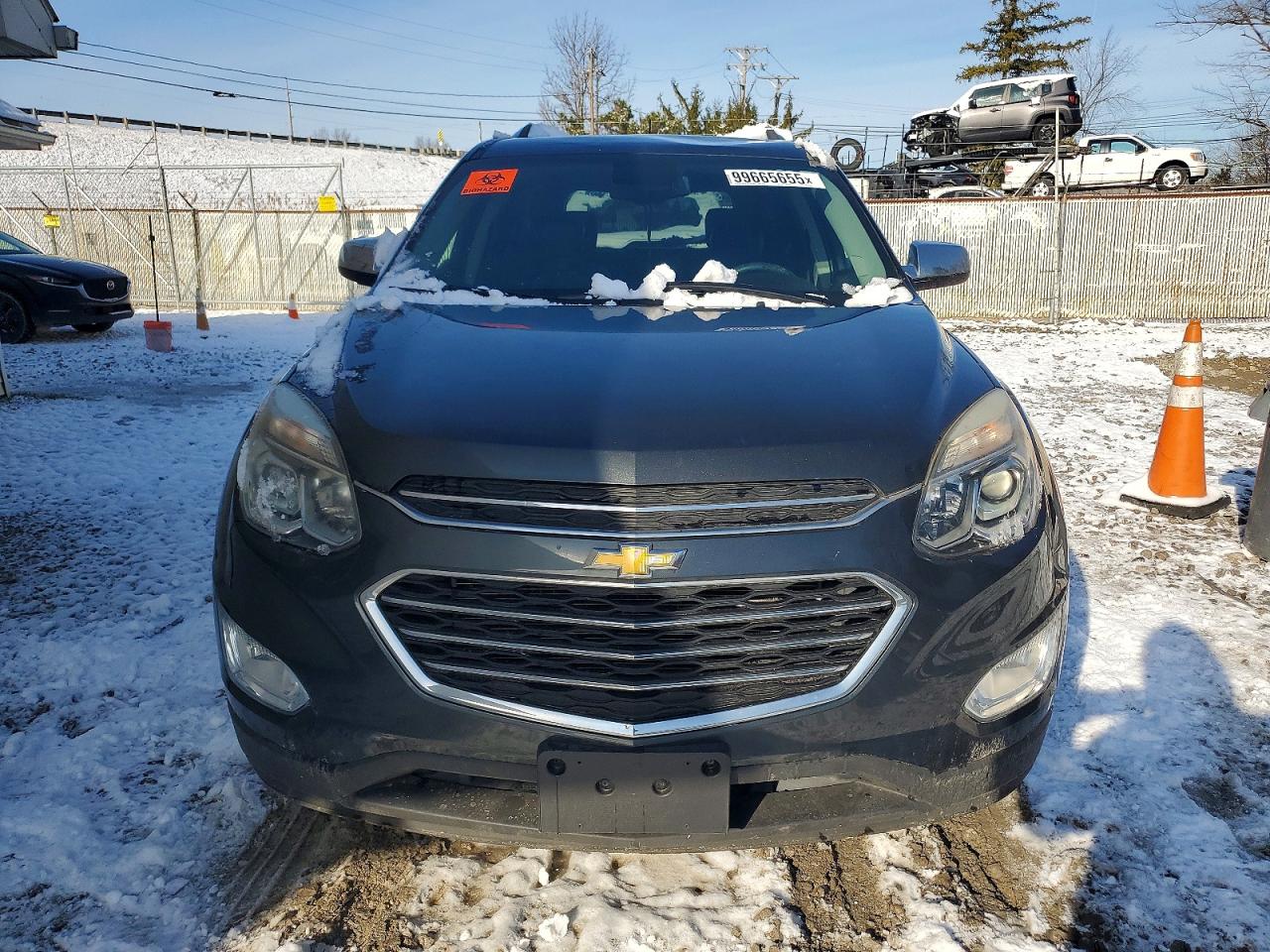 2017 CHEVROLET EQUINOX PREMIER photo 5