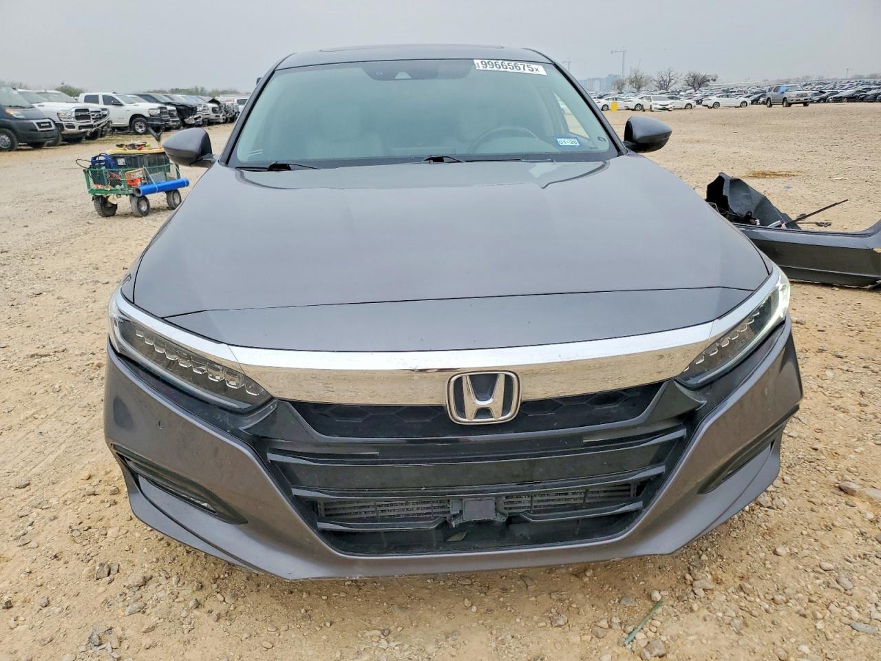 2018 HONDA ACCORD TOURING photo 5