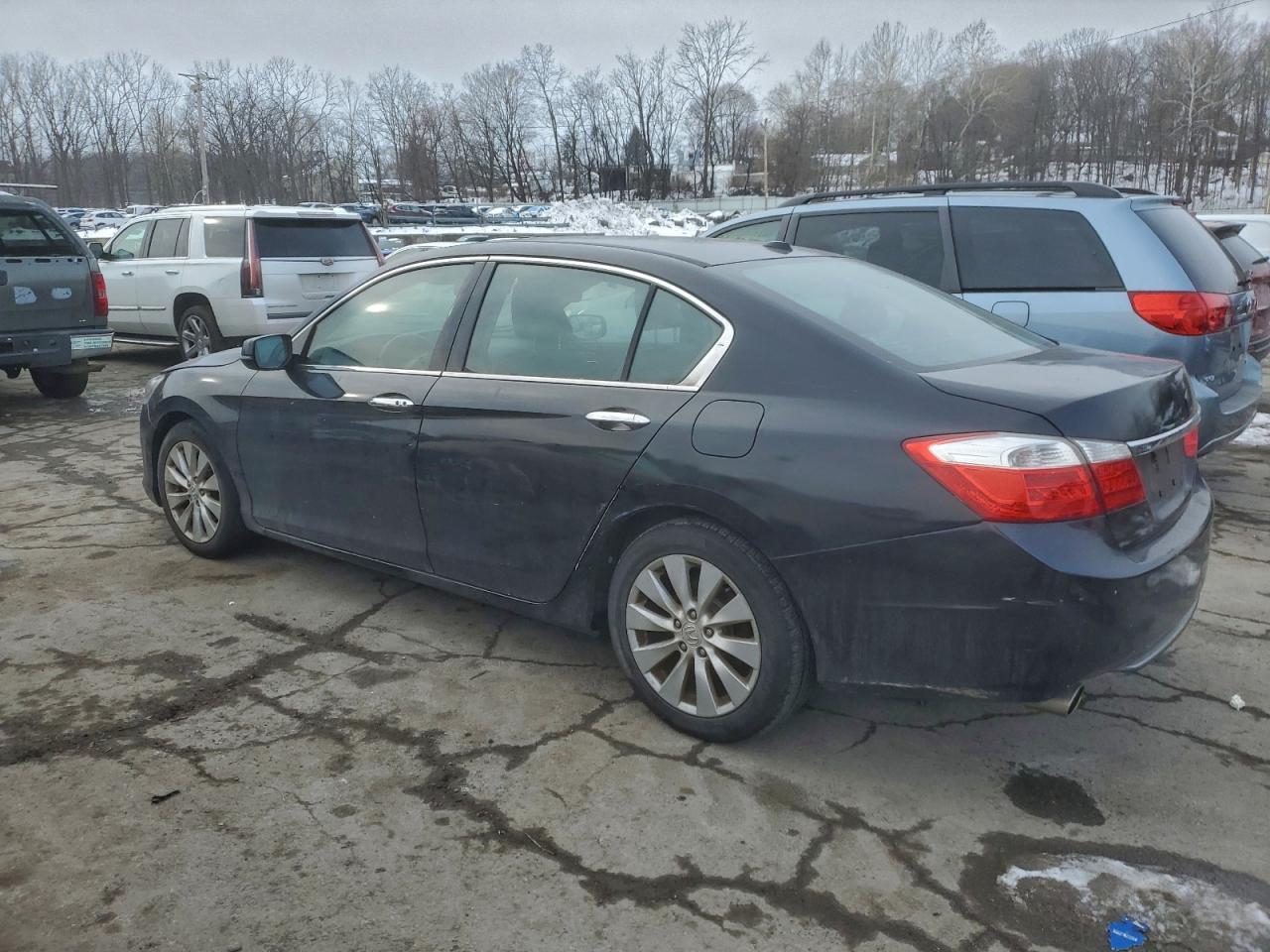 2013 HONDA ACCORD EXL photo 2