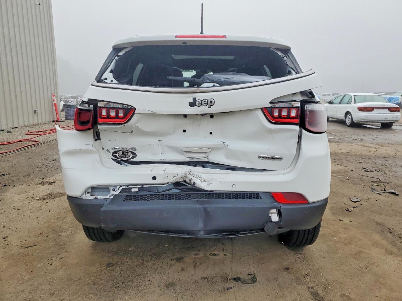 2024 JEEP COMPASS LATITUDE LUX photo 6
