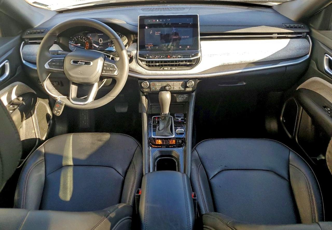 2024 JEEP COMPASS LATITUDE LUX photo 8