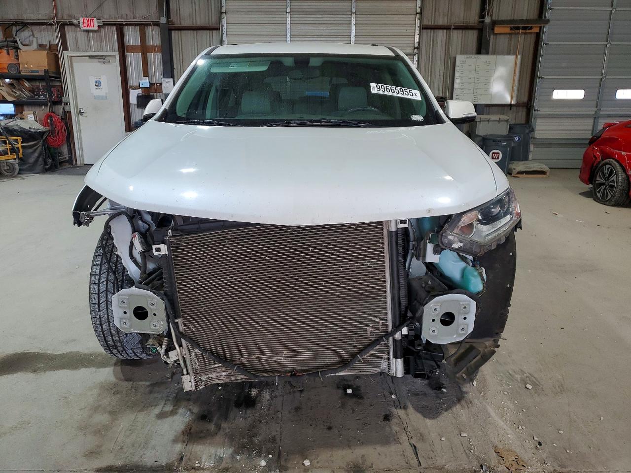 2019 CHEVROLET TRAVERSE LT photo 5