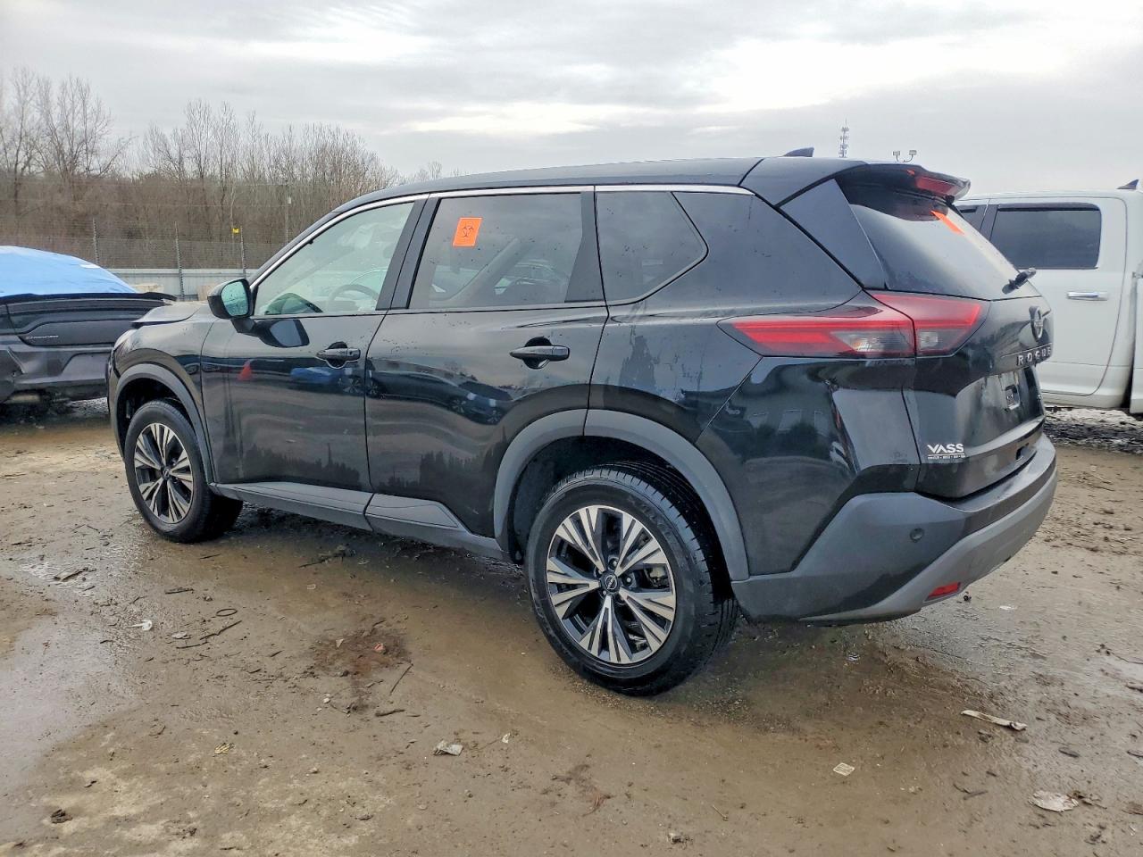 2023 NISSAN ROGUE SV photo 2