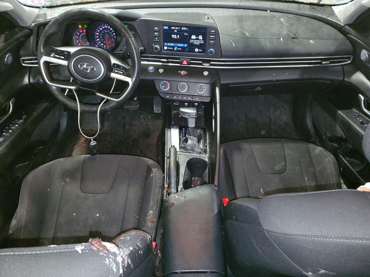 2021 HYUNDAI ELANTRA SEL photo 8