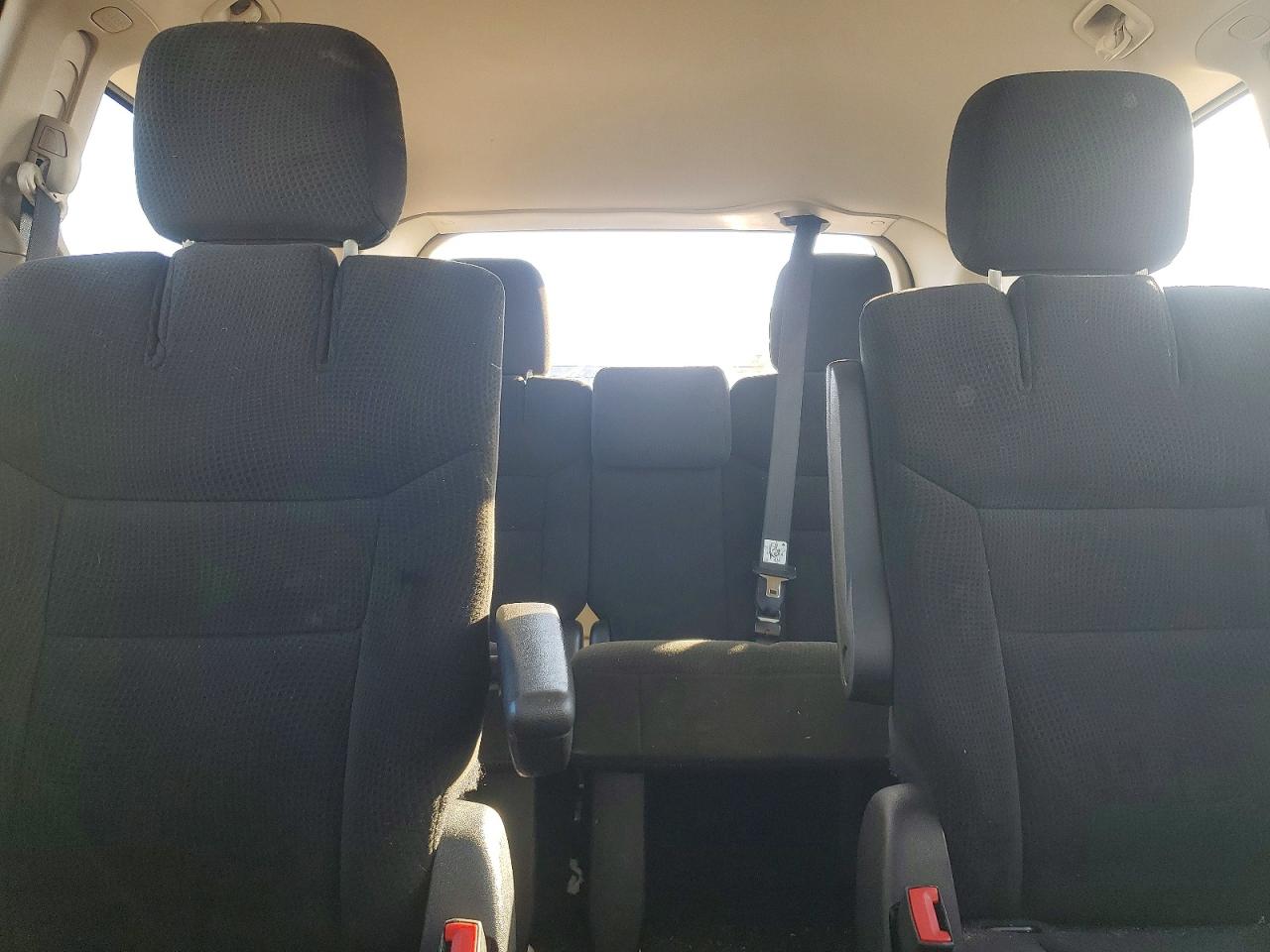 2015 DODGE GRAND CARAVAN SE photo 10