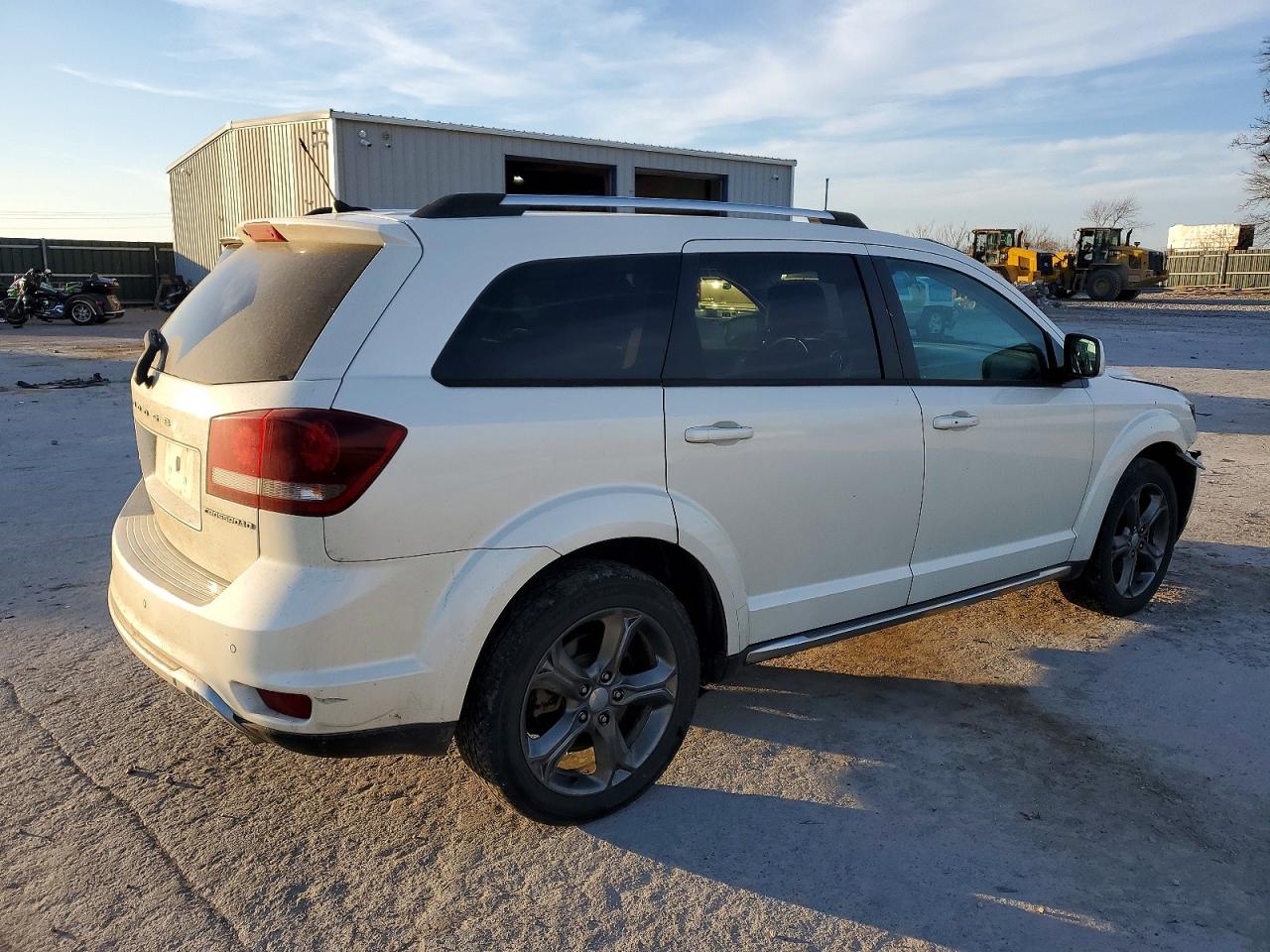 2015 DODGE JOURNEY CROSSROAD photo 3