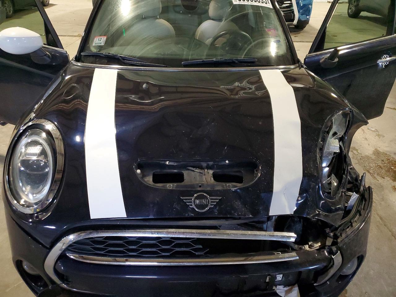 2020 MINI COOPER S photo 11