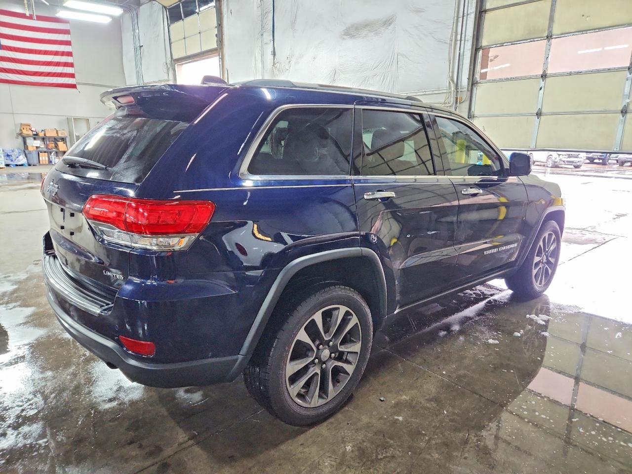 2018 JEEP GRAND CHEROKEE LIMITED photo 3