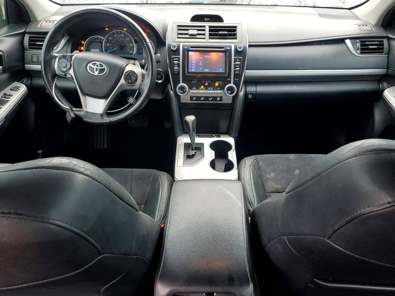 2013 TOYOTA CAMRY L photo 15