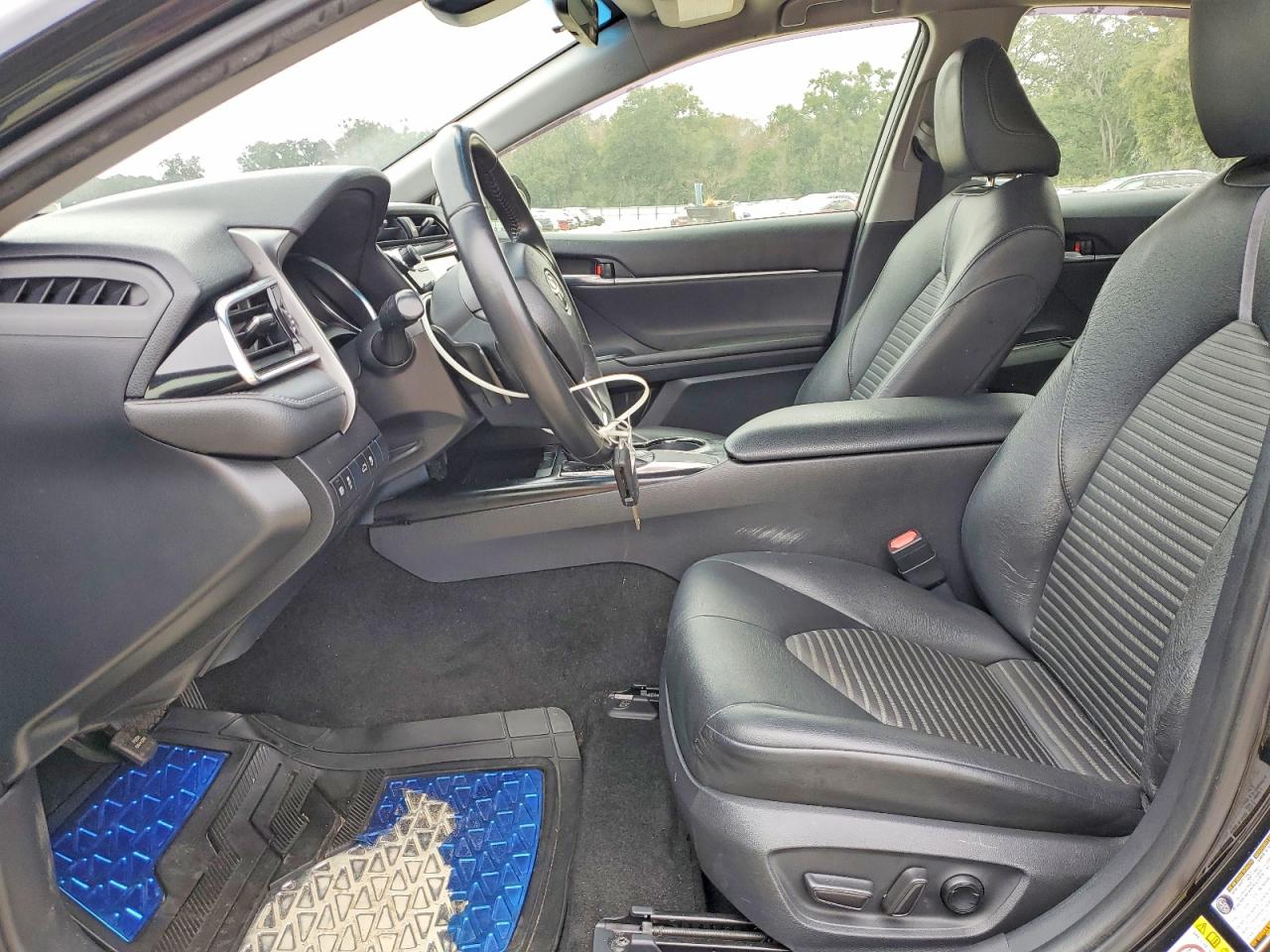 2018 TOYOTA CAMRY L photo 7