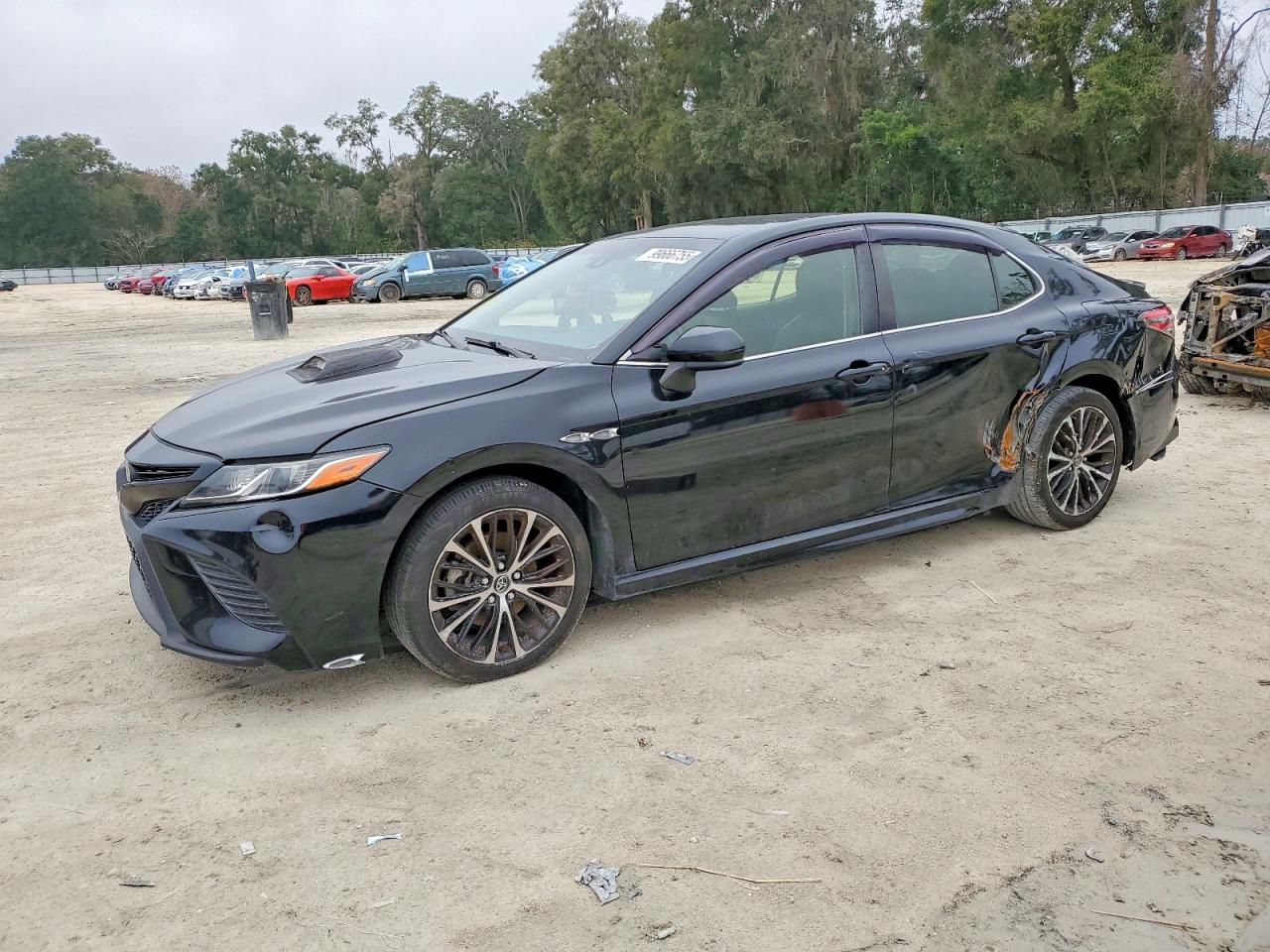 2018 TOYOTA CAMRY