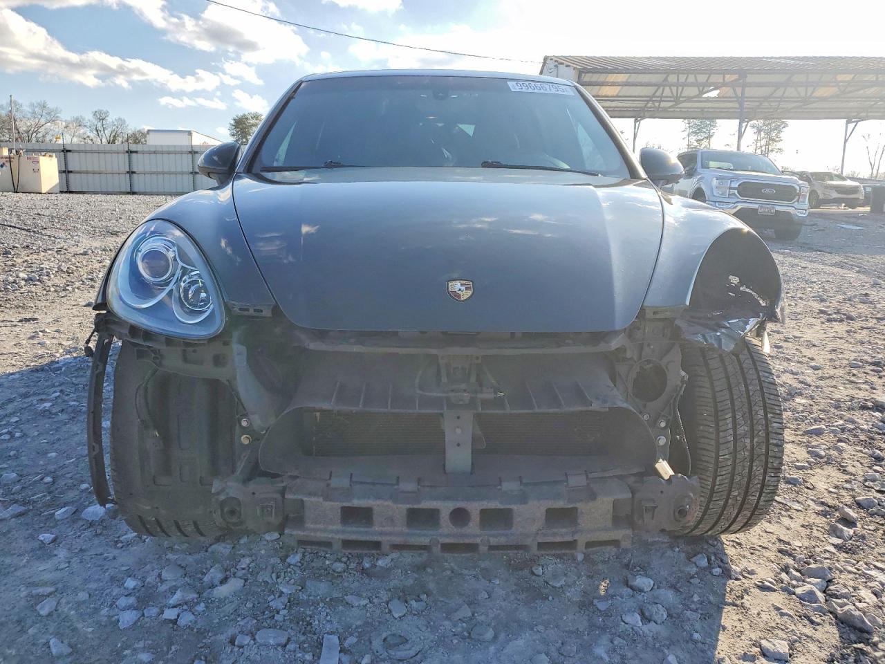 2013 PORSCHE CAYENNE photo 5