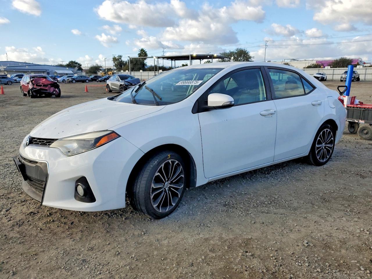 2016 TOYOTA COROLLA