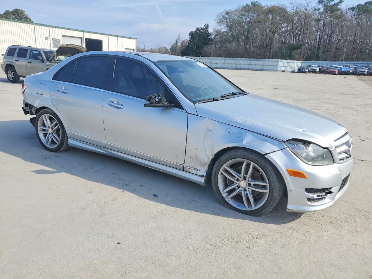2013 MERCEDES-BENZ C 250 photo 4