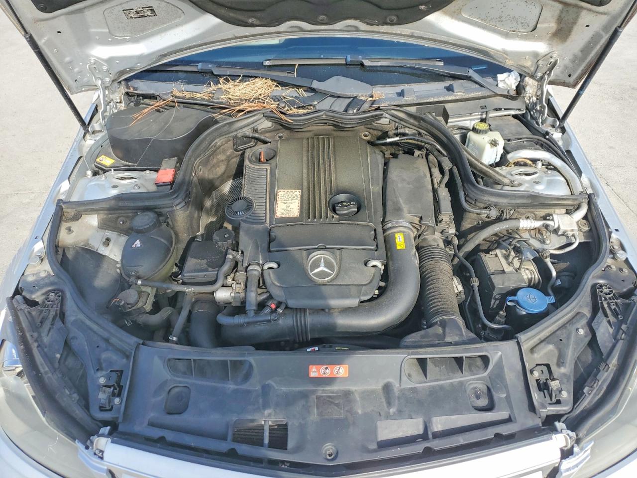 2013 MERCEDES-BENZ C 250 photo 11