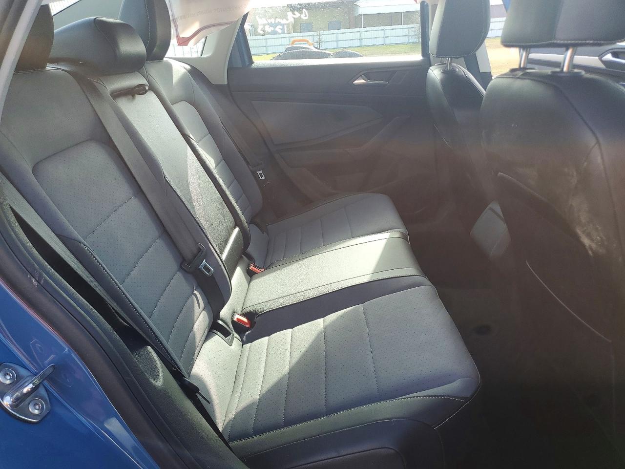 2025 VOLKSWAGEN JETTA SE photo 10