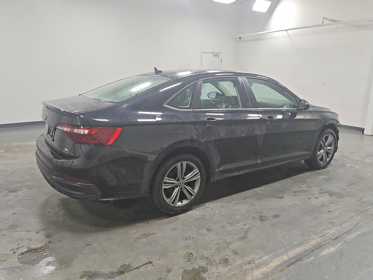 2024 VOLKSWAGEN JETTA SE photo 3