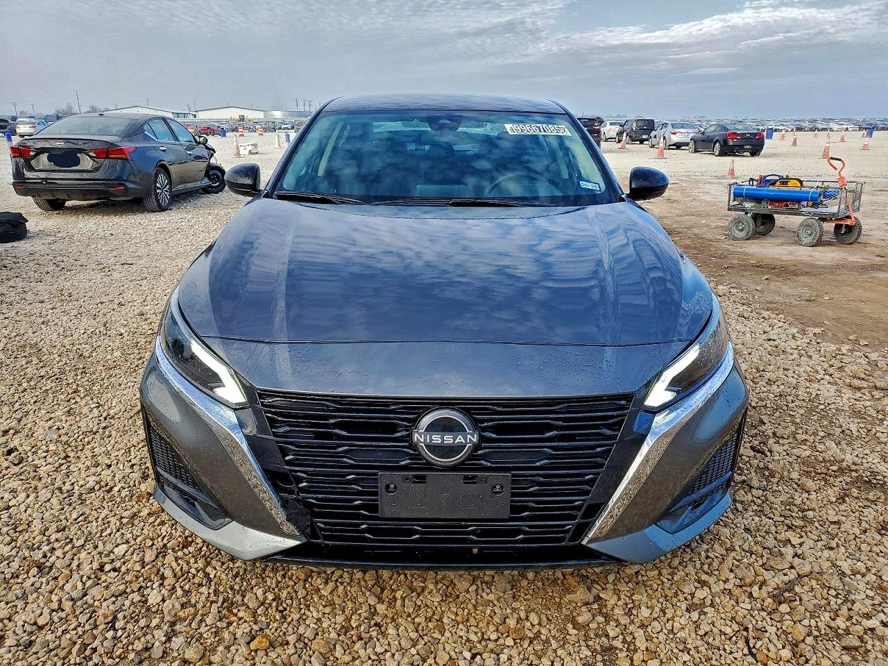 2025 NISSAN ALTIMA SV photo 5