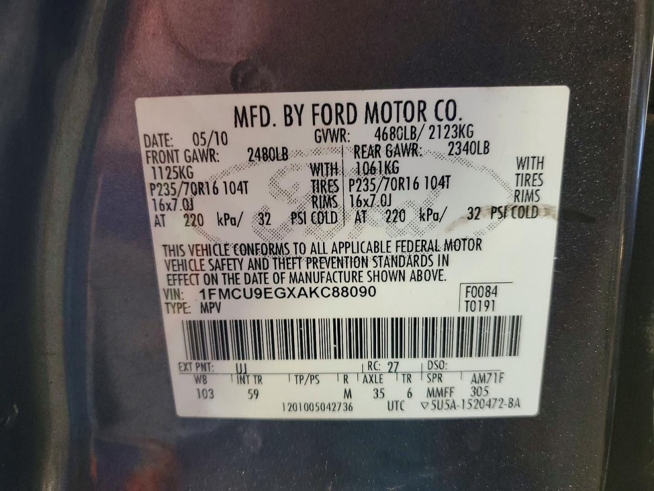 2010 FORD ESCAPE photo 13
