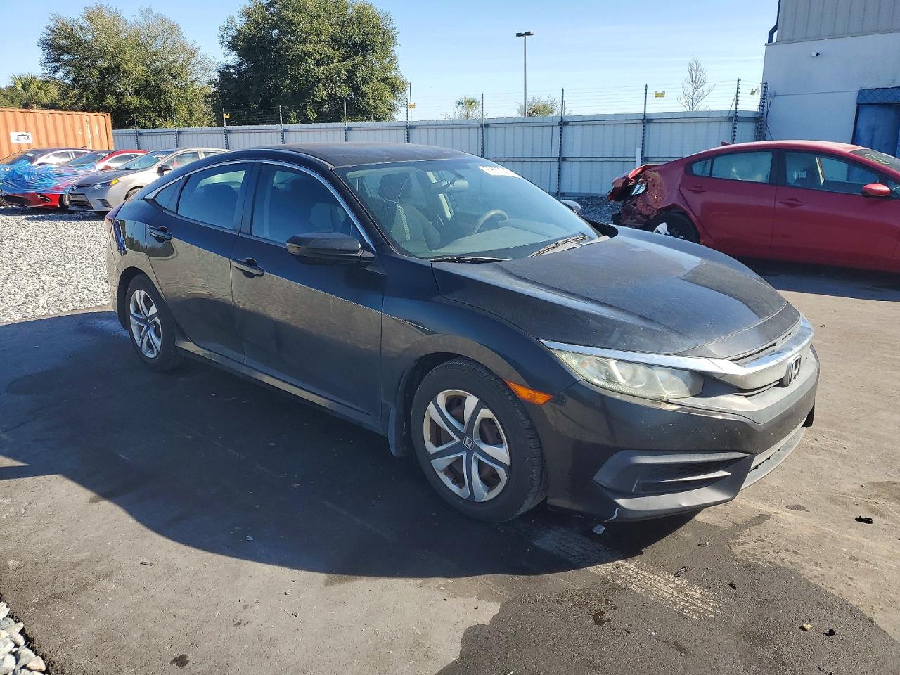 2016 HONDA CIVIC LX photo 4