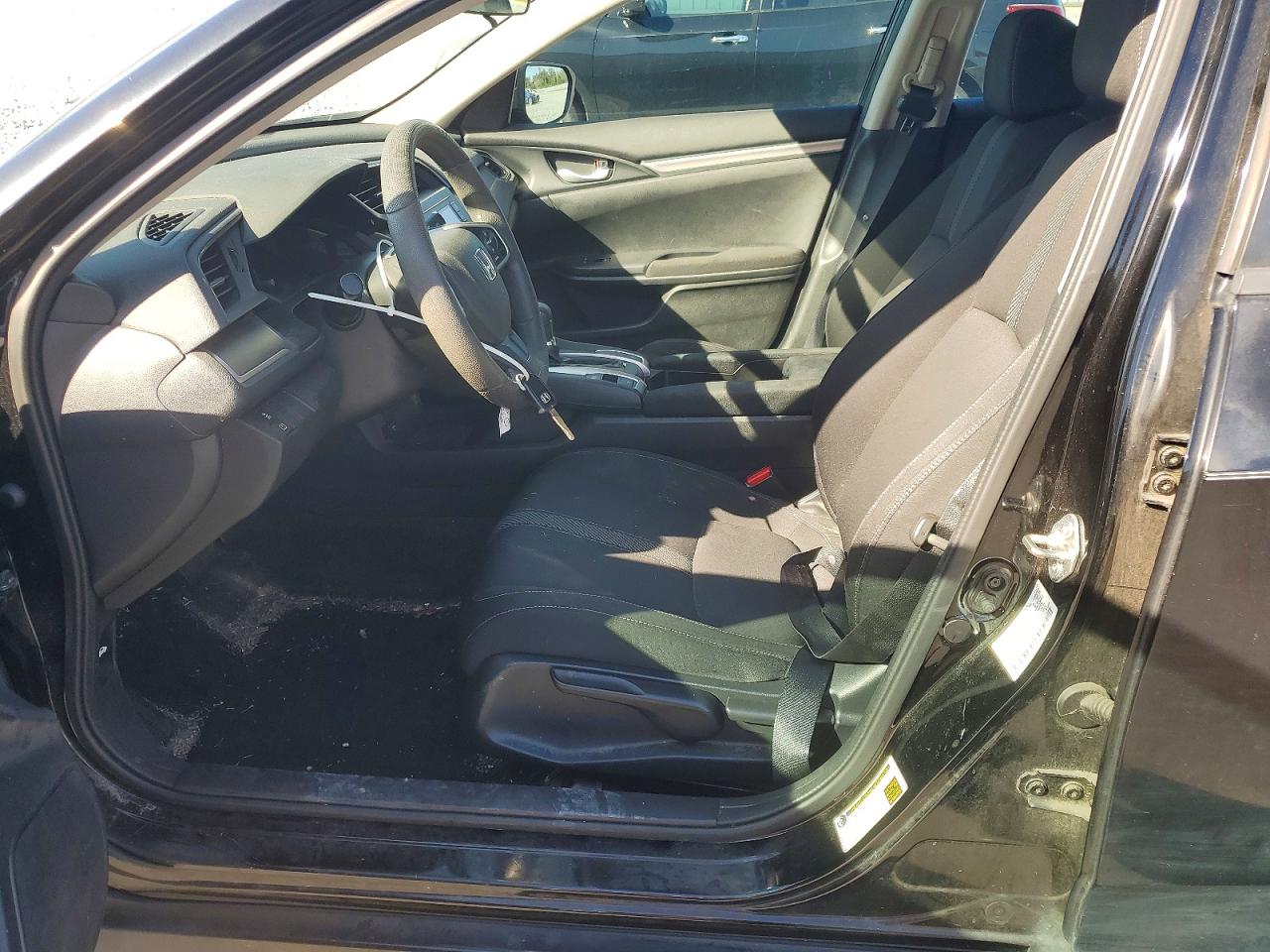 2016 HONDA CIVIC LX photo 7