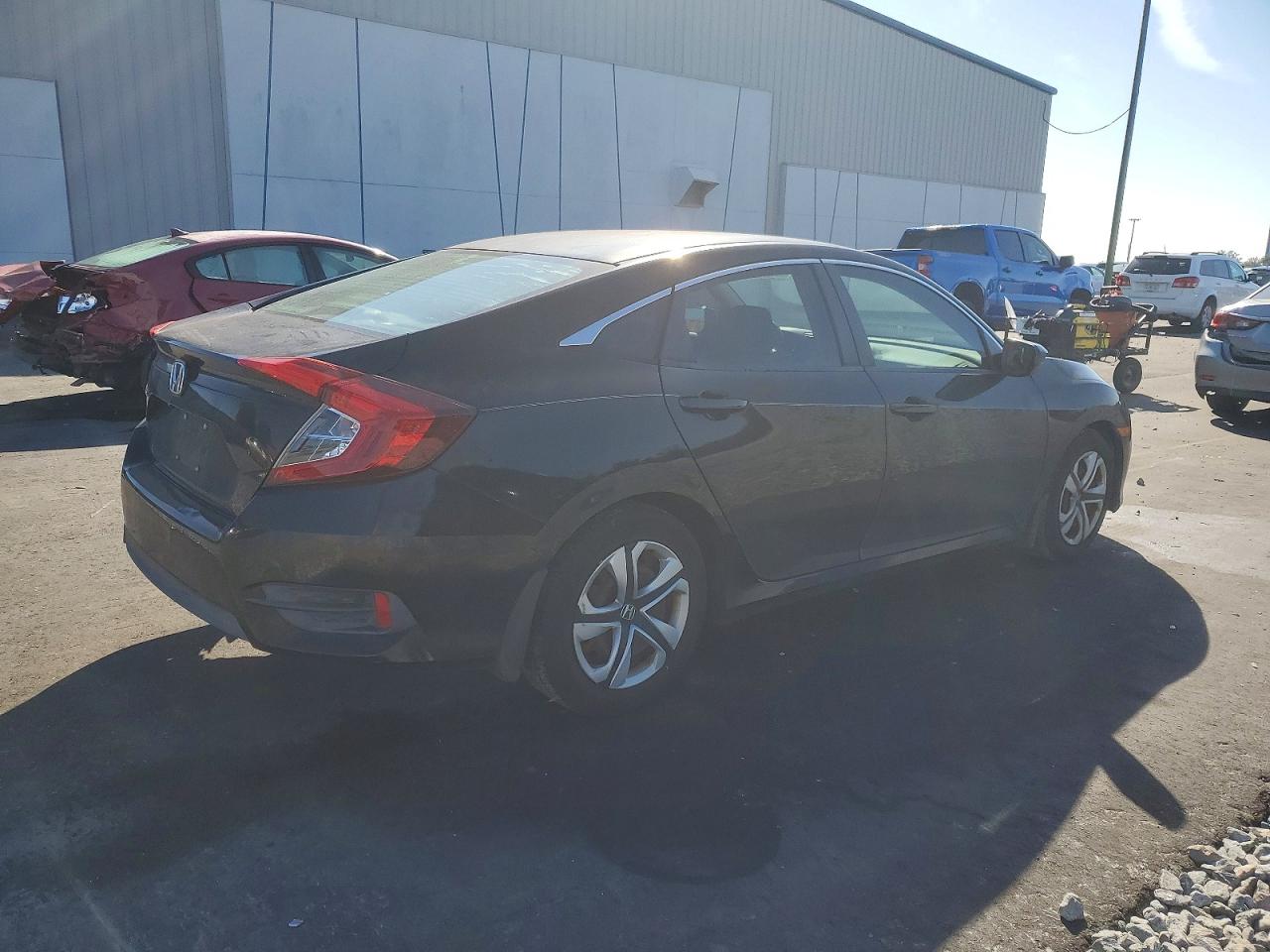 2016 HONDA CIVIC LX photo 3