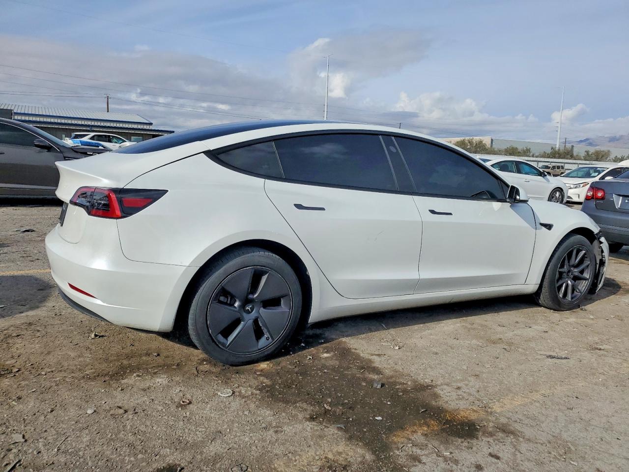 2023 TESLA MODEL 3 photo 3