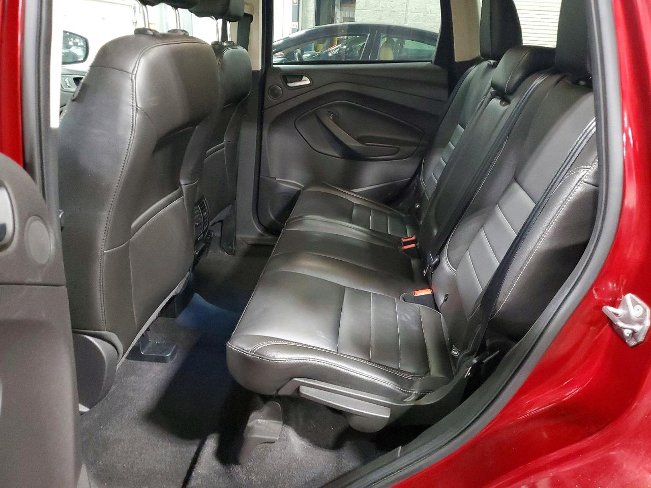 2015 FORD ESCAPE TITANIUM photo 19