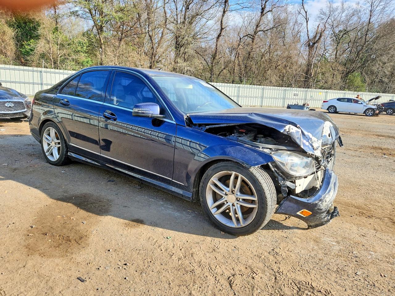 2013 MERCEDES-BENZ C 250 photo 4