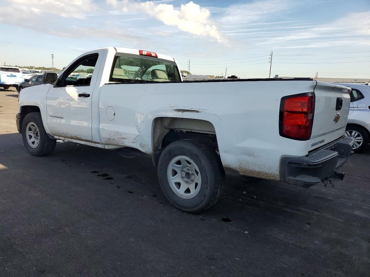 2014 CHEVROLET SILVERADO C1500 photo 3