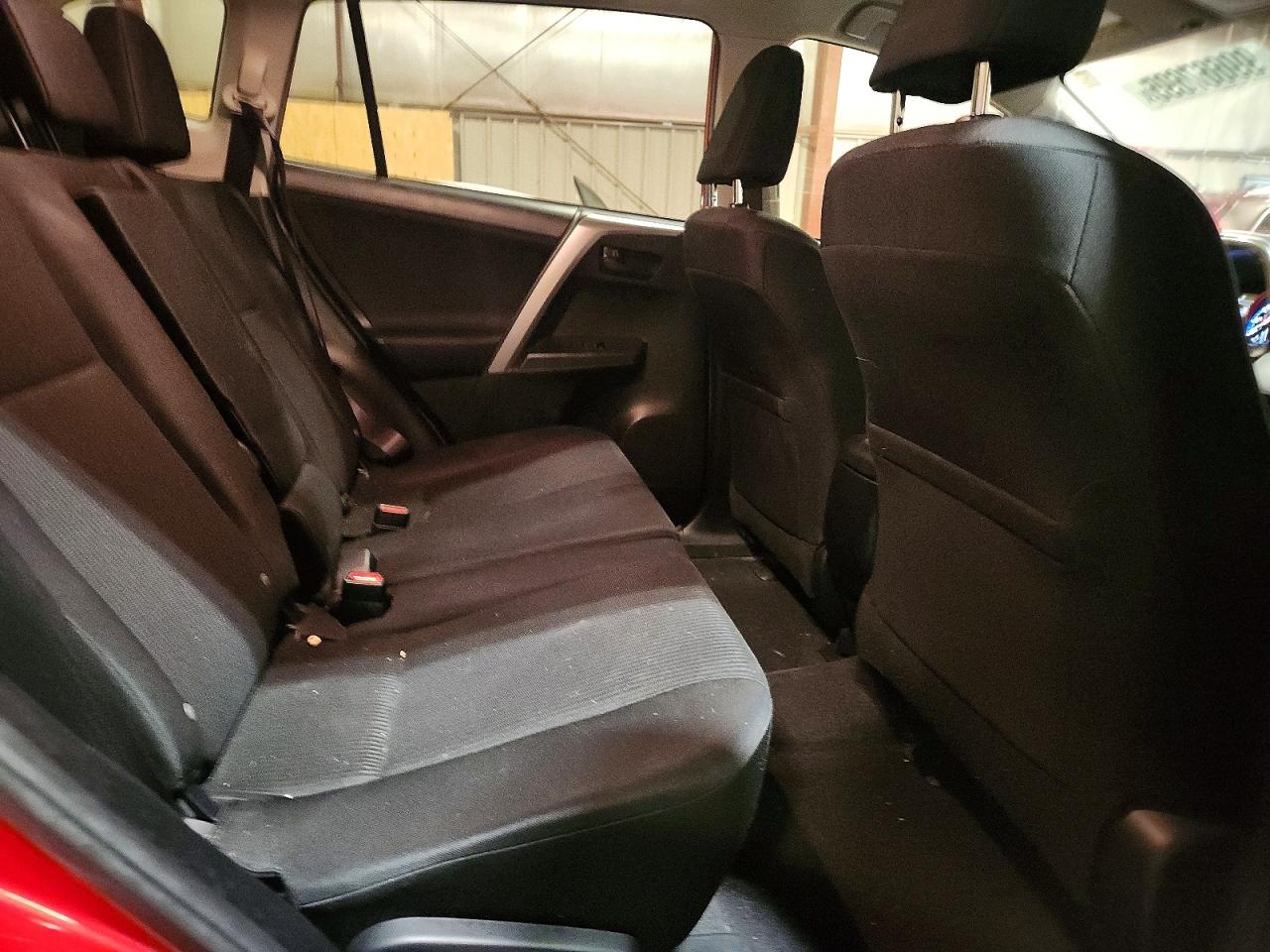 2017 TOYOTA RAV4 LE photo 10