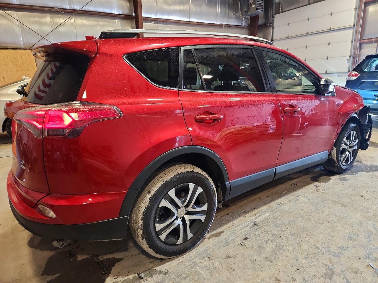 2017 TOYOTA RAV4 LE photo 3