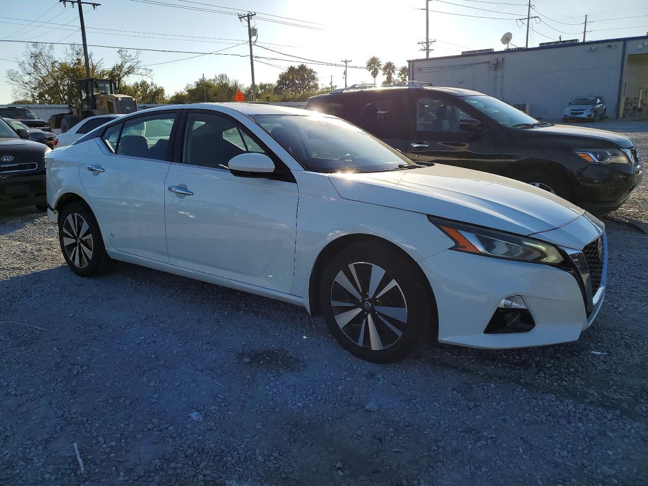 2019 NISSAN ALTIMA SV photo 4