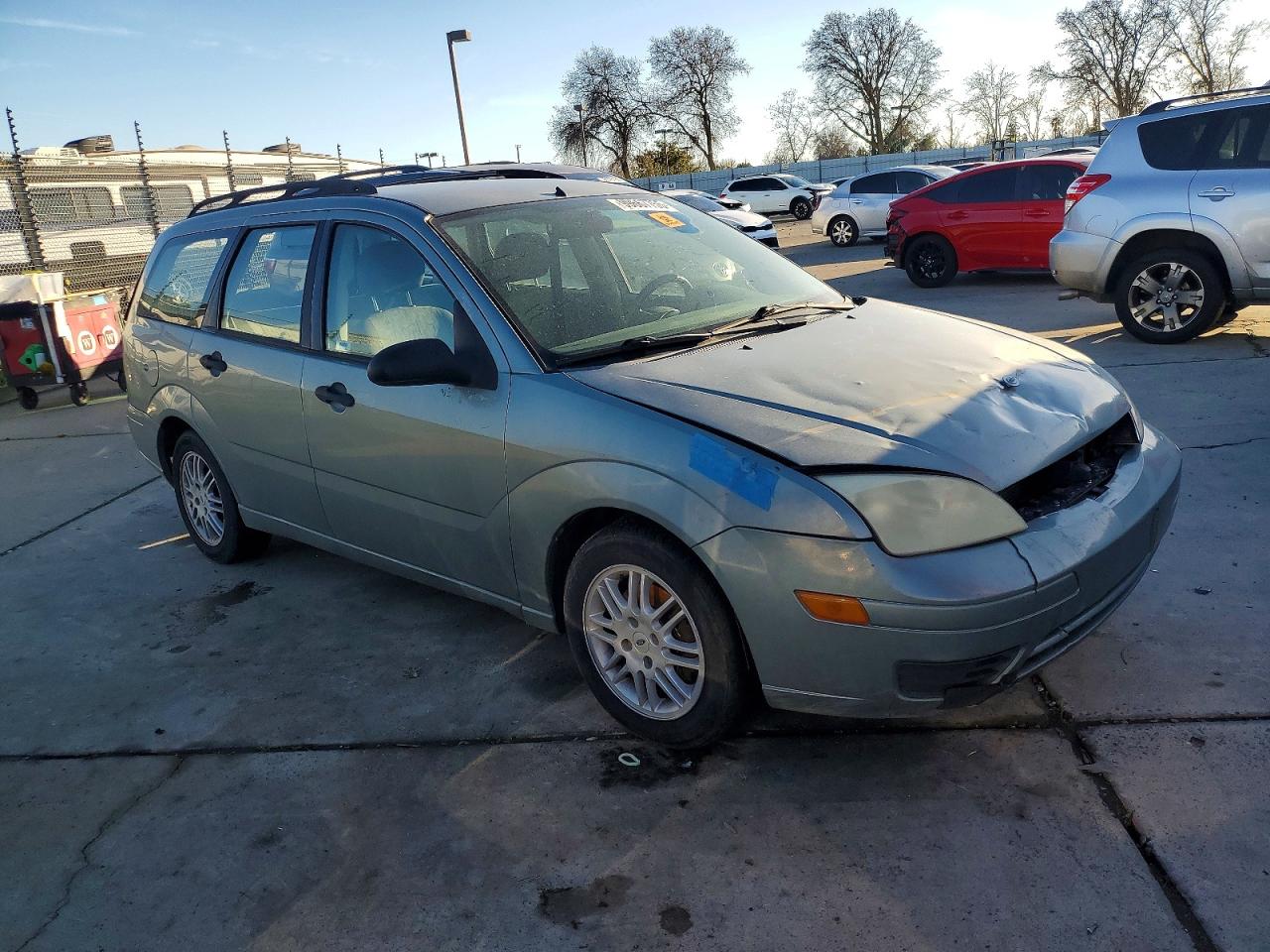 2005 FORD FOCUS ZXW photo 4