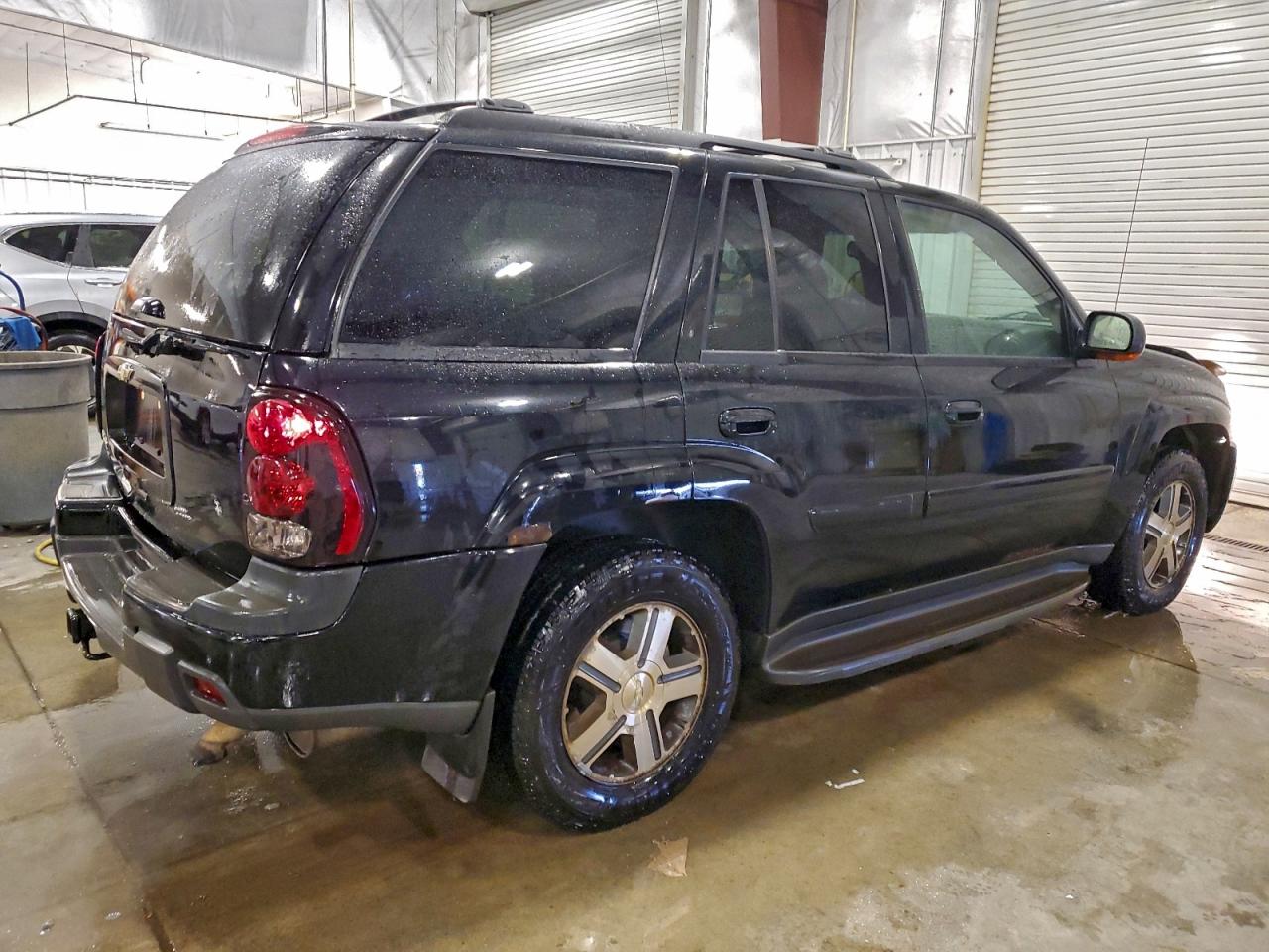 2005 CHEVROLET TRAILBLAZER LS photo 3