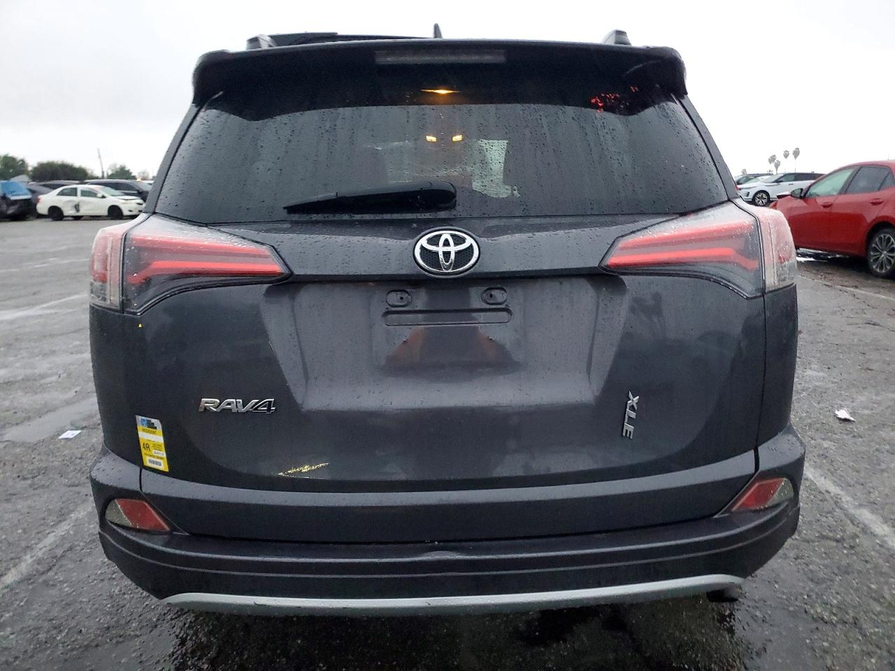 2018 TOYOTA RAV4 ADVENTURE photo 6