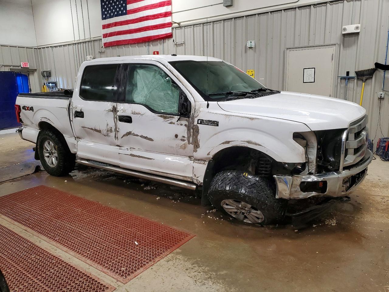 2017 FORD F150 SUPERCREW photo 4