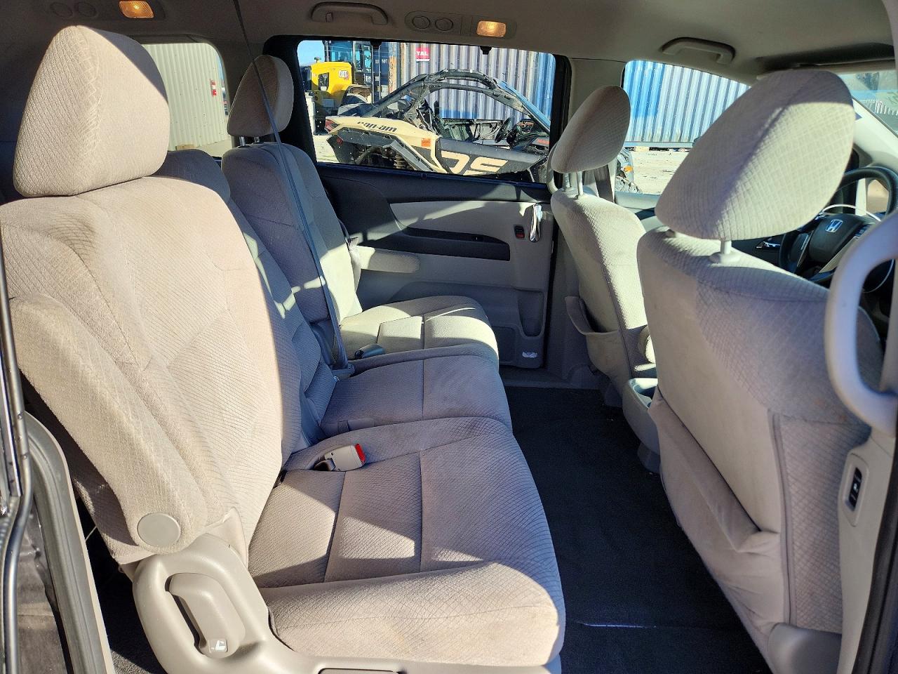 2016 HONDA ODYSSEY SE photo 11