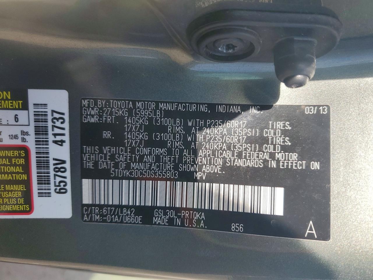 2013 TOYOTA SIENNA XLE photo 13