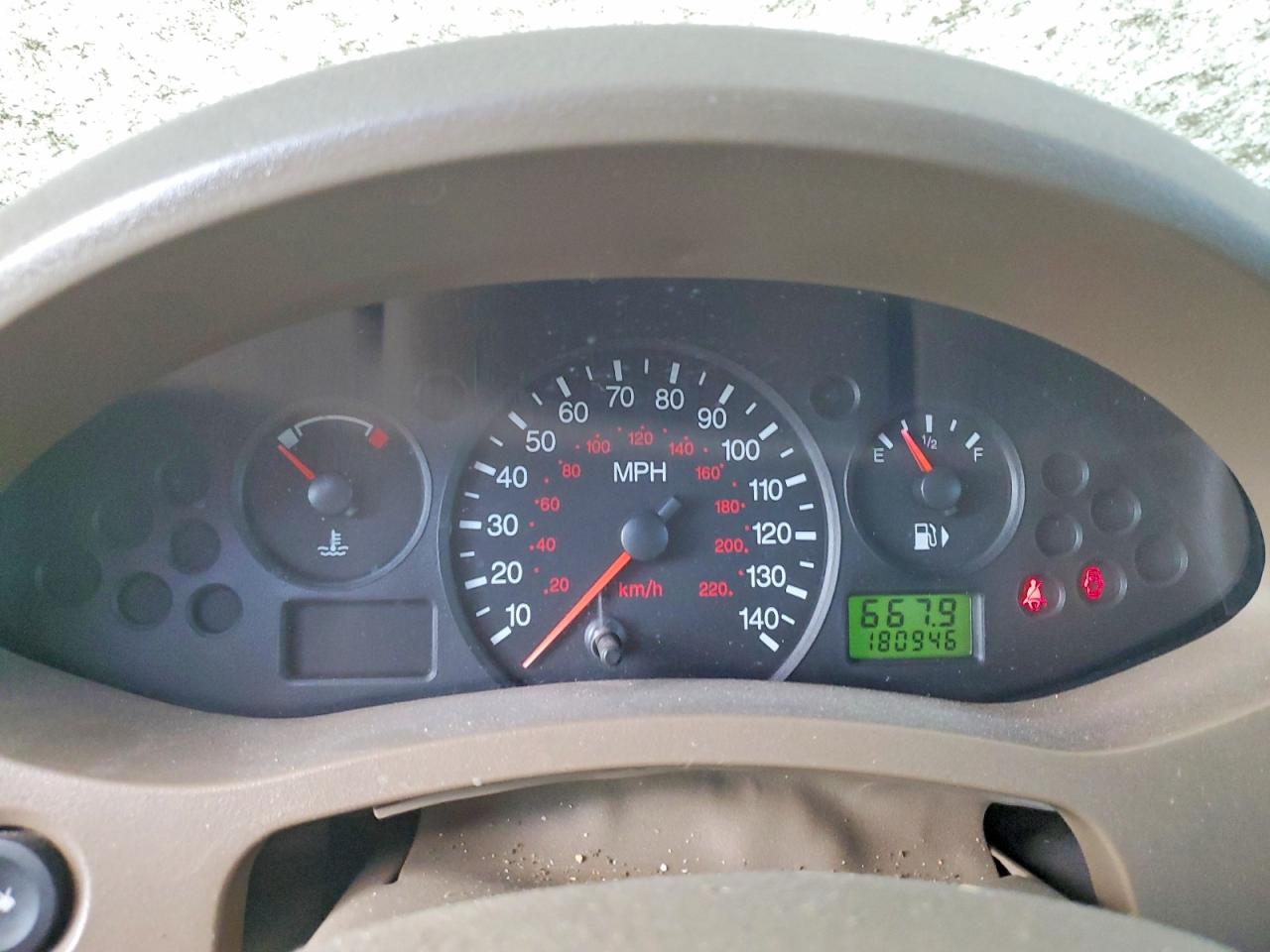 2006 FORD FOCUS ZX4 photo 9