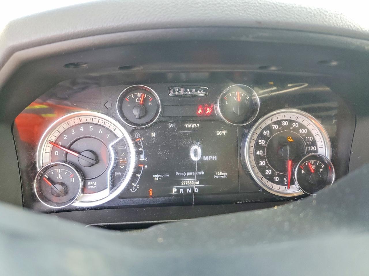 2019 RAM 1500 CLASSIC SLT photo 17