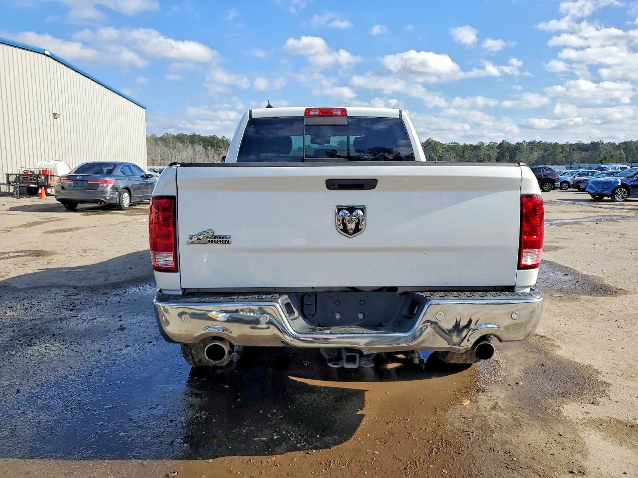 2019 RAM 1500 CLASSIC SLT photo 11