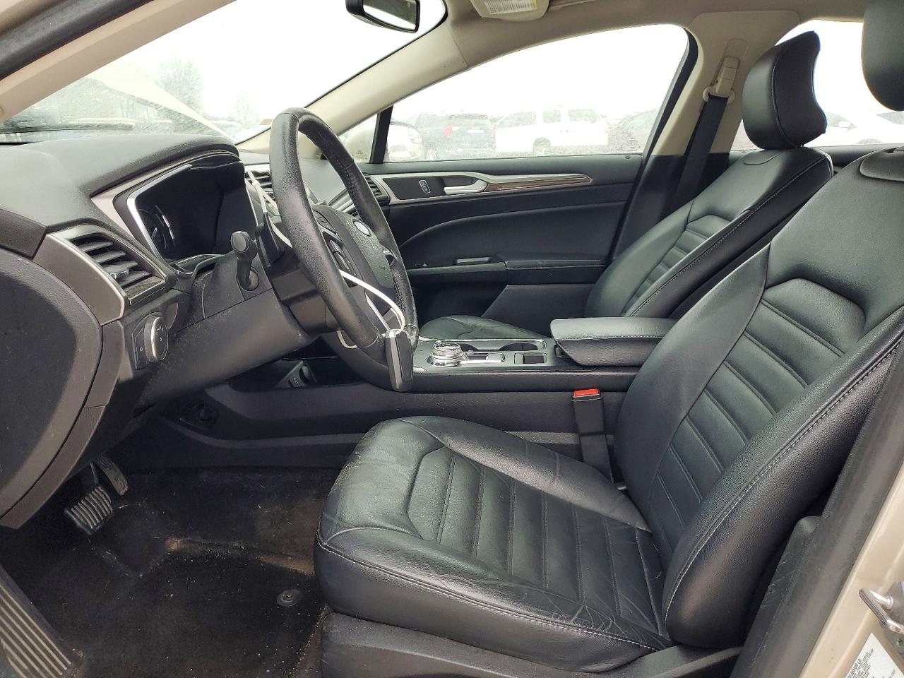 2017 FORD FUSION SE photo 7