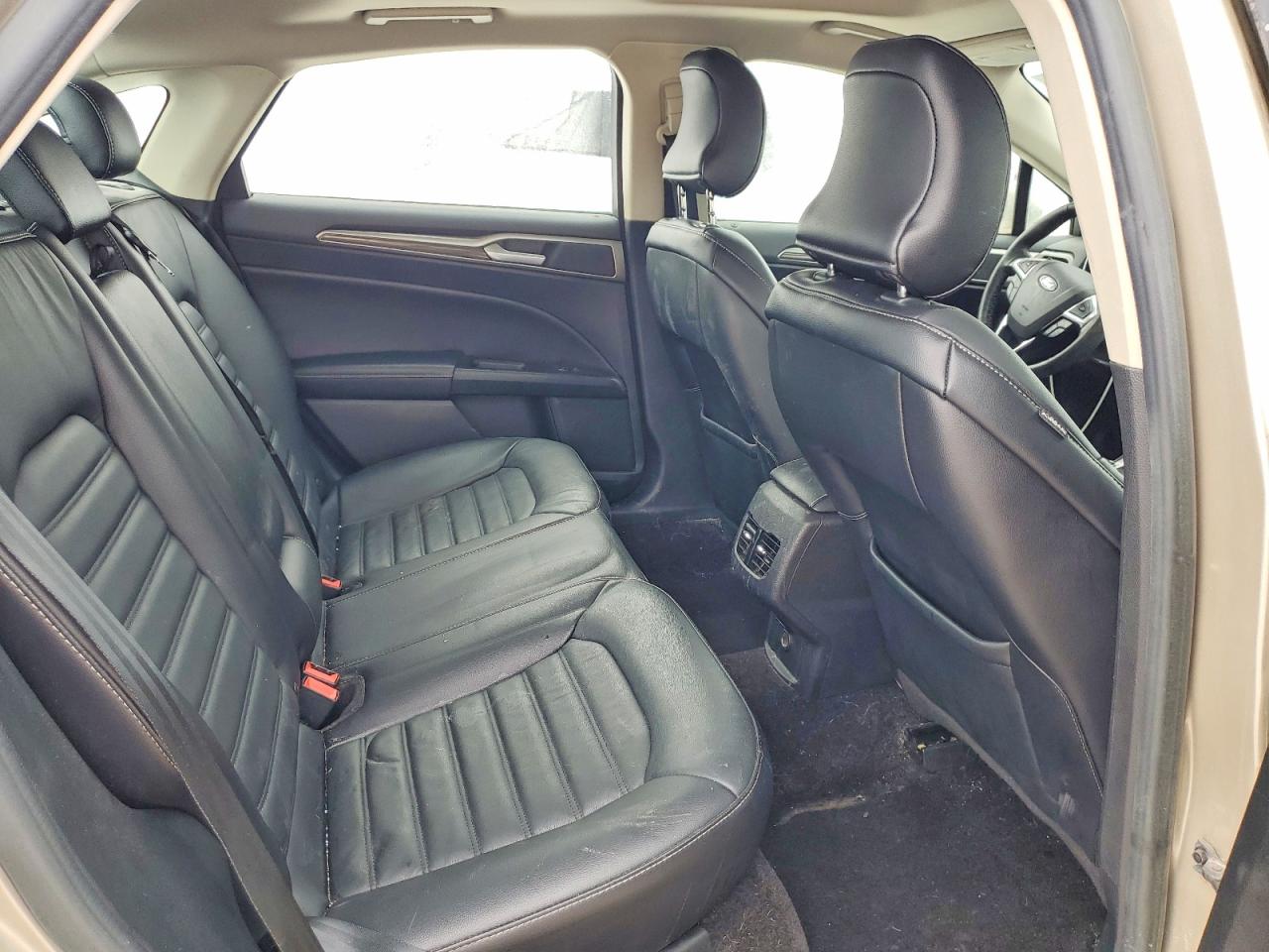 2017 FORD FUSION SE photo 10