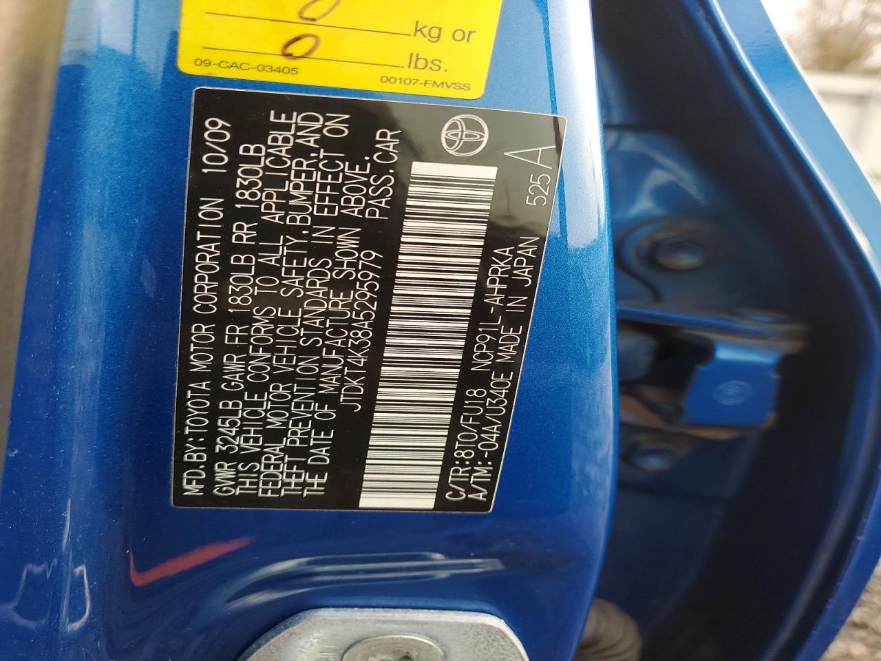 2010 TOYOTA YARIS photo 12