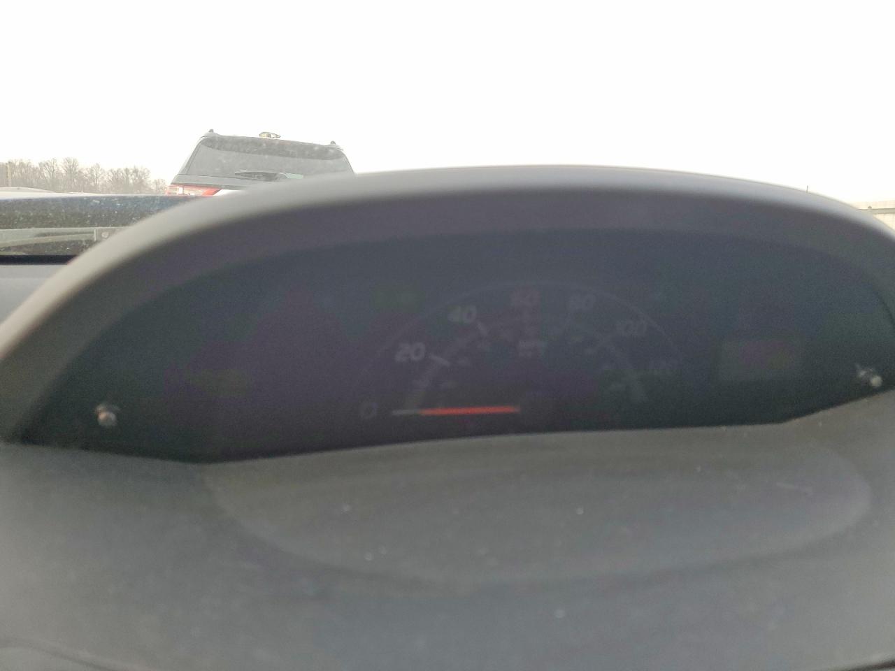 2010 TOYOTA YARIS photo 9