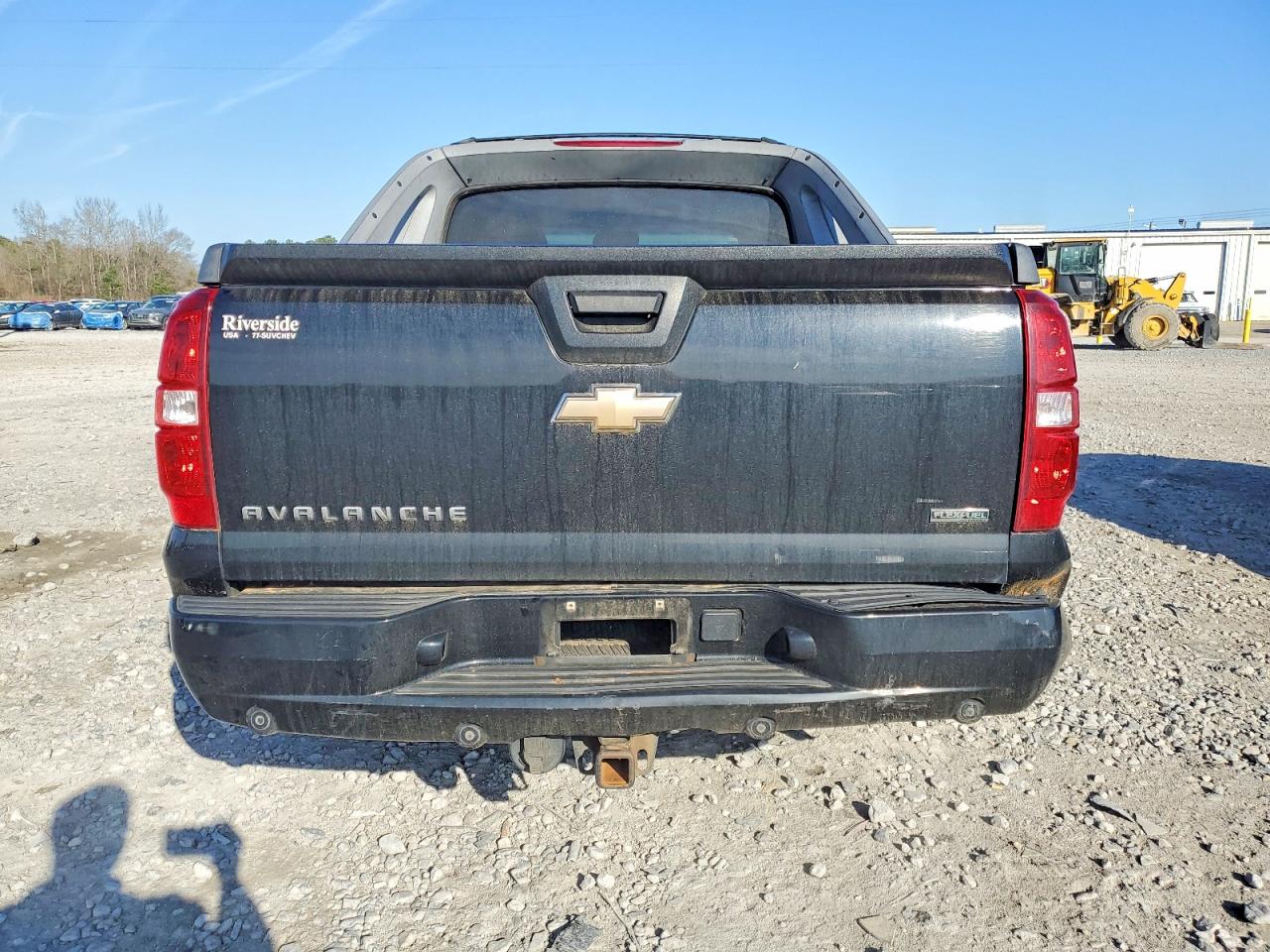 2011 CHEVROLET AVALANCHE LT photo 6
