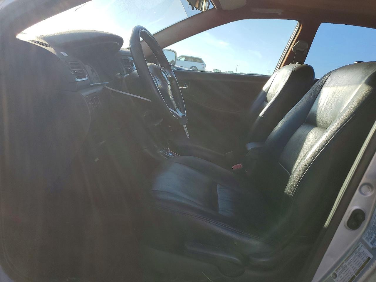2008 TOYOTA COROLLA photo 7